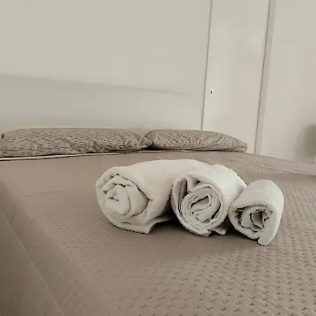 A Casa Di Gino アパート モルフェッタ